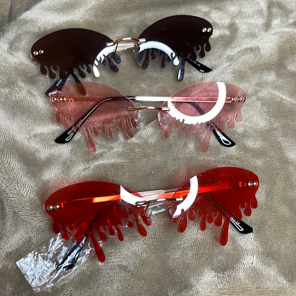 3 pairs of unbranded new Sunglasses